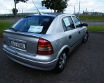 Opel Astra details