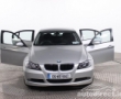 BMW 320 details