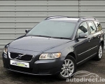 Volvo V50 details