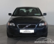 Volvo S40 details