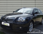 Toyota Avensis details