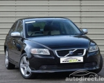 Volvo S40 details