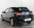 Opel Astra details