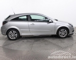 Opel Astra details