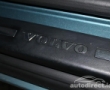 Volvo S40 details