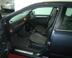 Opel Astra details